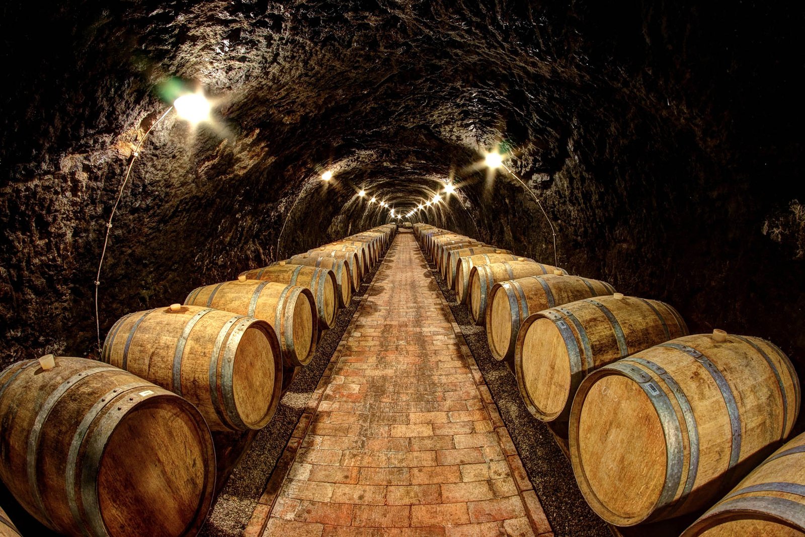 Tokaj_Wine_cellar_GettyImages-508759039_1920x1280.jpg