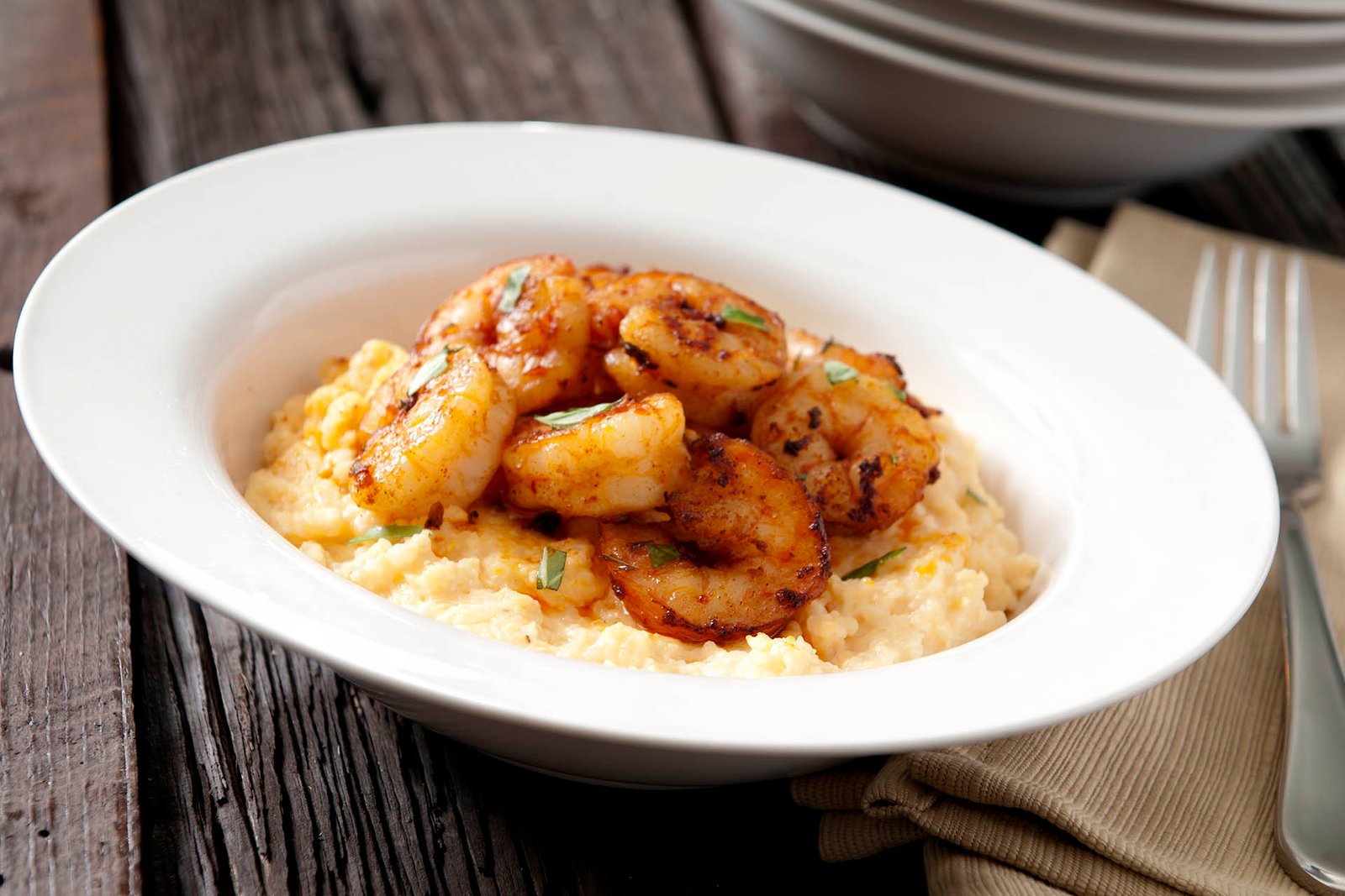 Shrimp_and_Grits_GettyImages-476256955_1920x1280.jpg