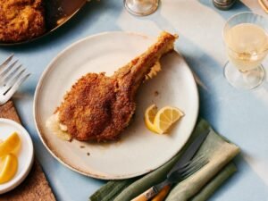 092022_Pairings_Costoletta_alla_valdostana_Photo_Robert_Bredvad_Food_Barrett_Washburne_Props_Andie_McMahon_1920x1280-800x600.jpg
